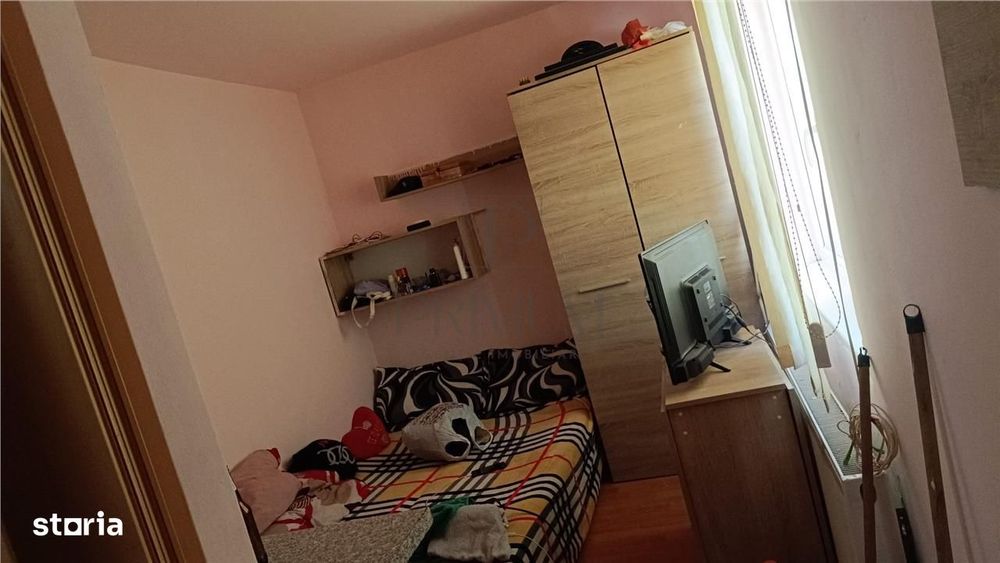 COMPLEX - APARTAMENT 1 CAMERA - mobilat, utilat, etaj intermediar — fotografia 1