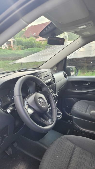 Mercedes Vito Tourer 114 cdi lung an 2014, 8 locuri, usi pe ambele parti
