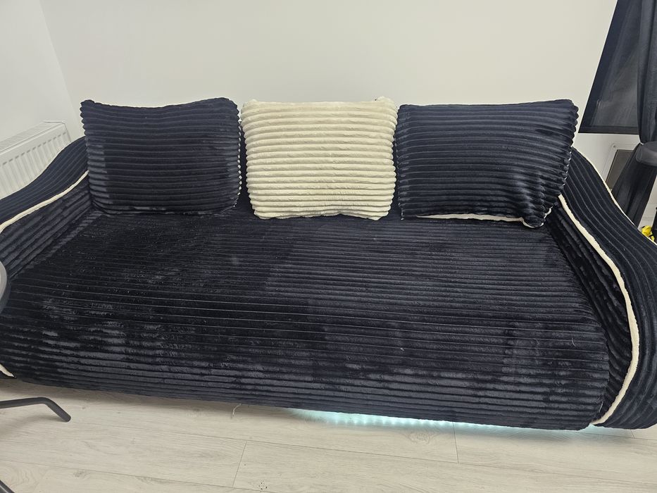 Canapea extensibila