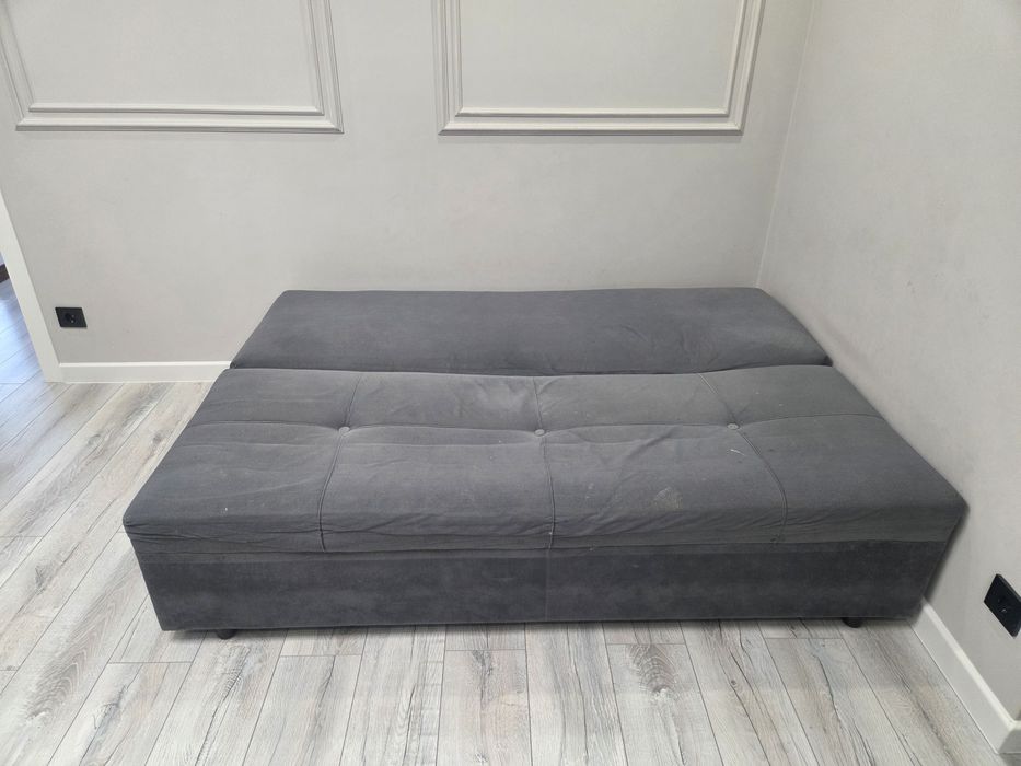 Продам тахту-диван.