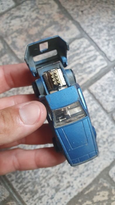 Българска количка Matchbox Midnight