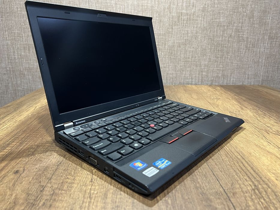 Lenovo ThinkPad X230 / i5 / 8GB RAM / SSD 240GB / 9 Cell