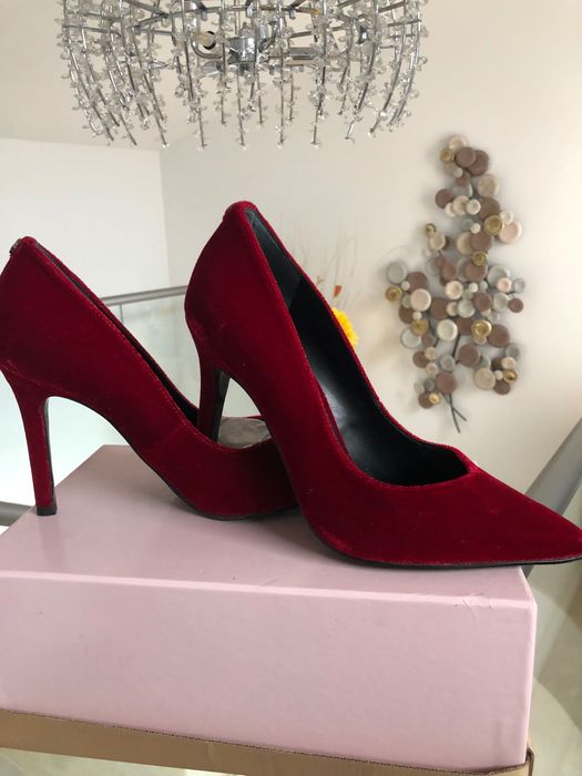 Pantofi Guess originali 37 catifea