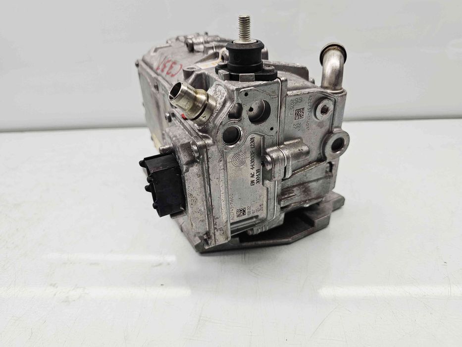 Convertizor de tensiune Mercedes Clasa C (W205) [Fabr 2014-prezent] A