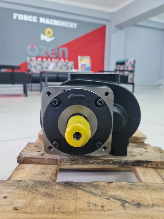 Винтовой блок компрессора Rotorcomp