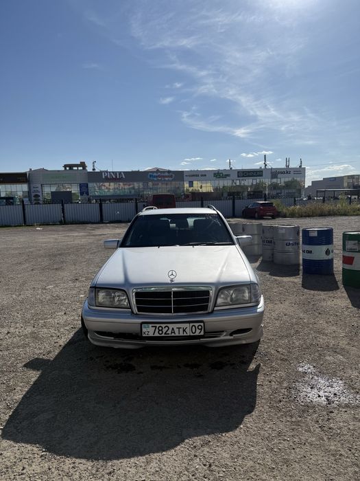 Продам Мерседес цэшка