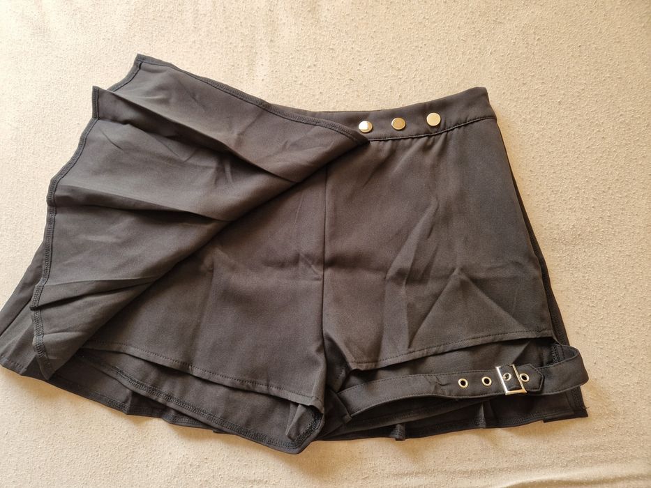 Дамски поли / дамска пола-панталон