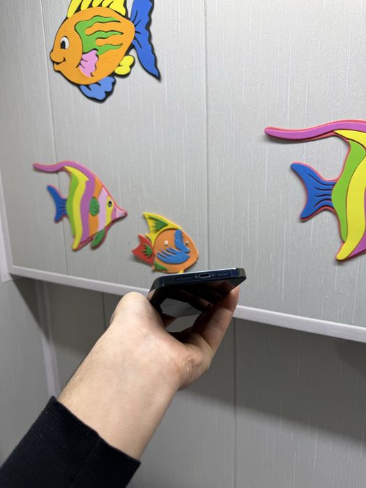 Iphone 12 pro sotiladi