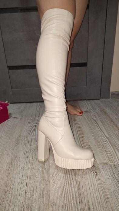 Сапоги.чулки.очень классные