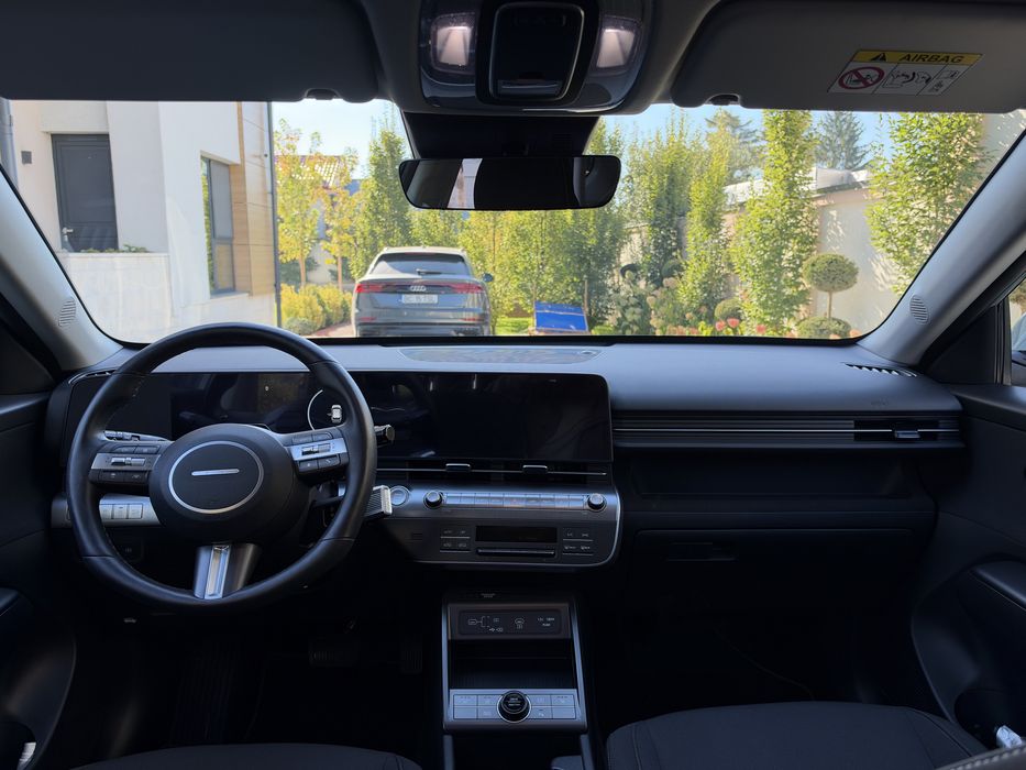 Hyundai Kona 1.6 T-GDi 138 CP 7DCT Premium+ | 13.300 km | Garanție 2030