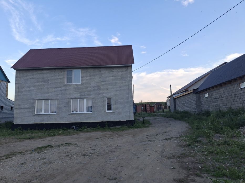 Новый 4 комнатный дом в экологический чистом районе (КШТ).