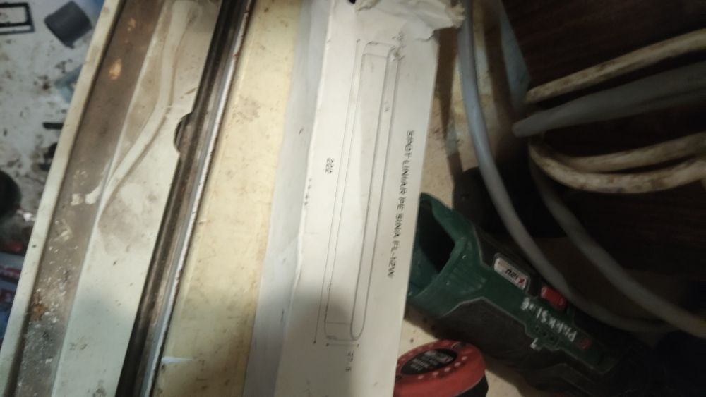 Vând tot ce se vede în poze