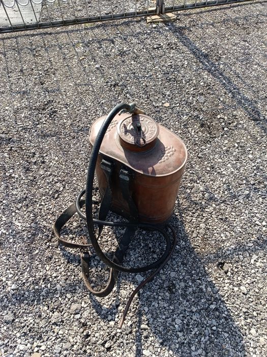 Медна Стара пръскачка