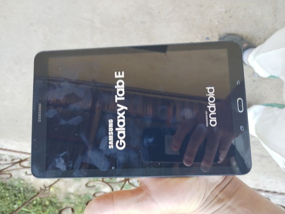 Galaxy Tab E (5000Amper)