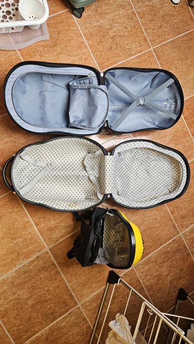 Детски куфари 2 бр.