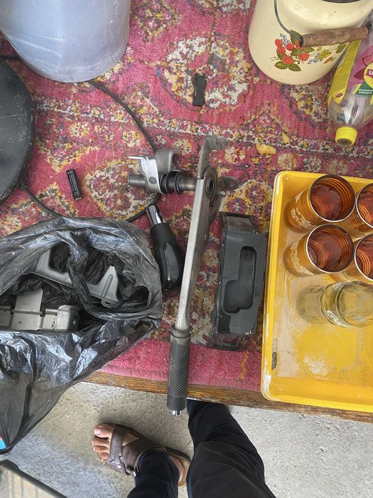 Gentra zapchast sotiladi rasimda bolgan hamasi shu chehol bor tarpedag