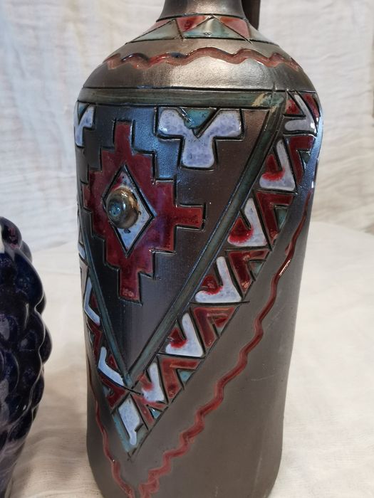 Бутылки. Дизайн. Ваза.