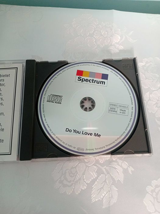 CD muzica diverse selectii Various – Do You Love Me