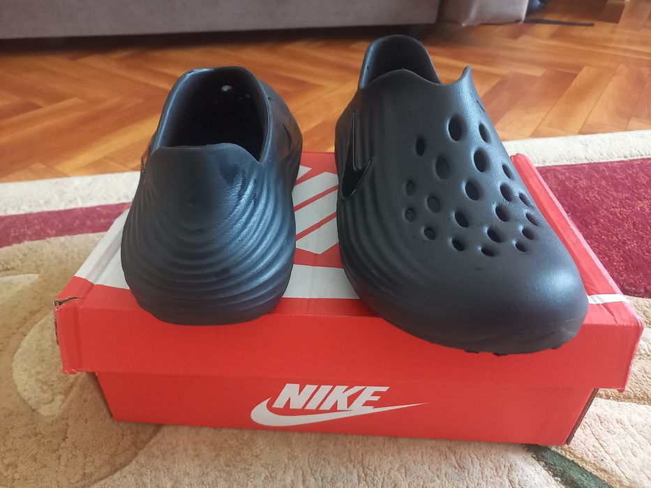 кроссовки Nike ReactX Rejuven8