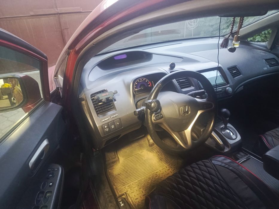 Honda Civic 2008 1.8 AT