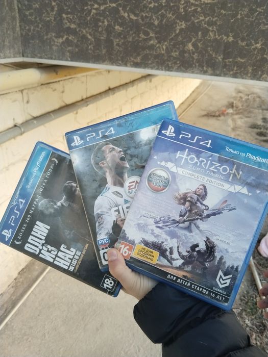 Плестейшн 4 диска