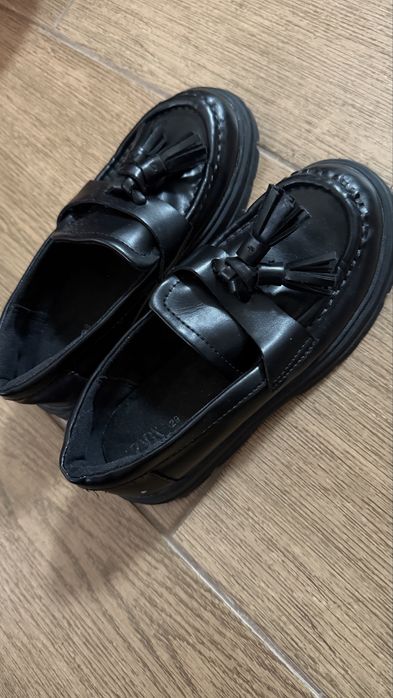 Pantofi fete, zara, marimea 29