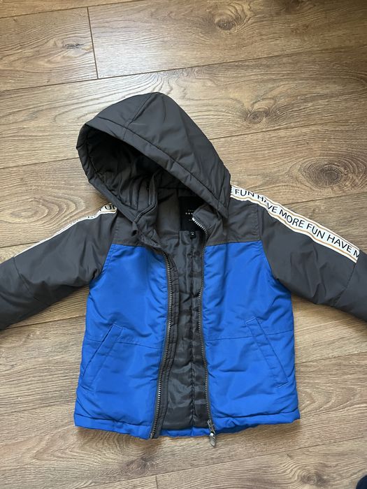 Комплект риза и панталон -6-9 м-майорал-45лв нови