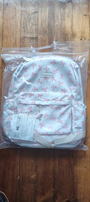 Детска раница, нова