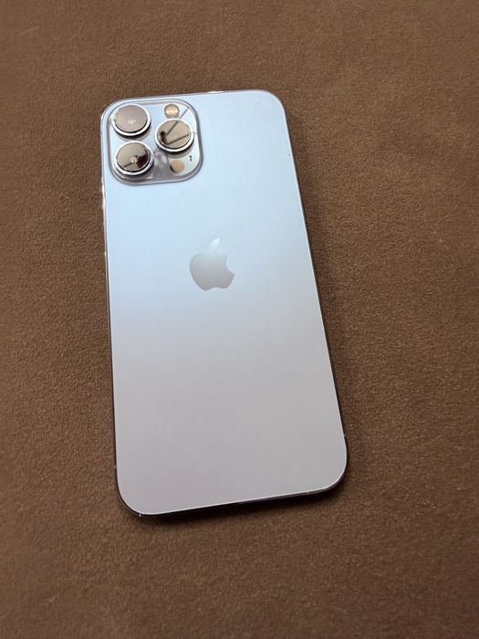 Продам iPhone 13 pro Max память 1tb
