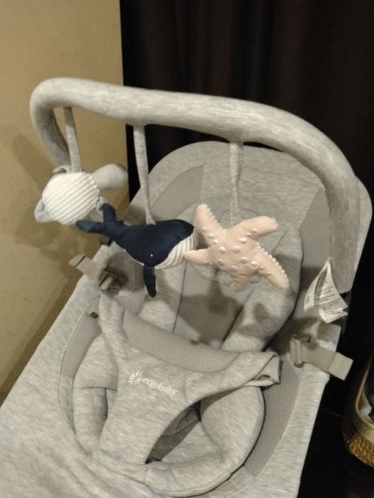 Детско легло и шезлонг