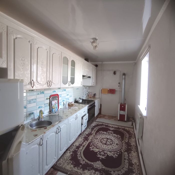 Продам дом жилой массив 1