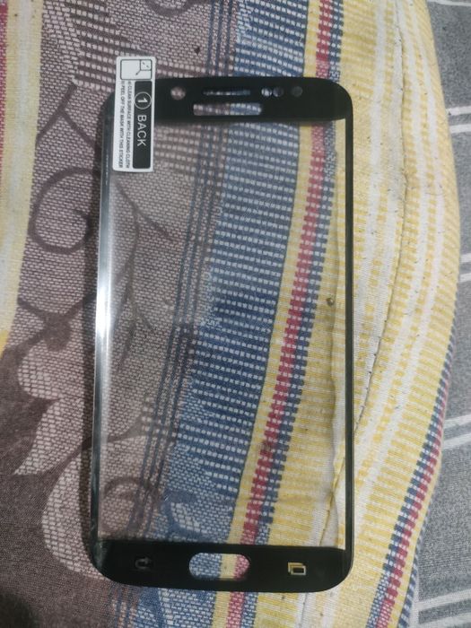 Защитное стекло на Самсунг s6 edge