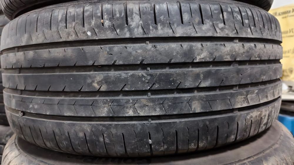 Продам 2шт летние шины 215/55/17