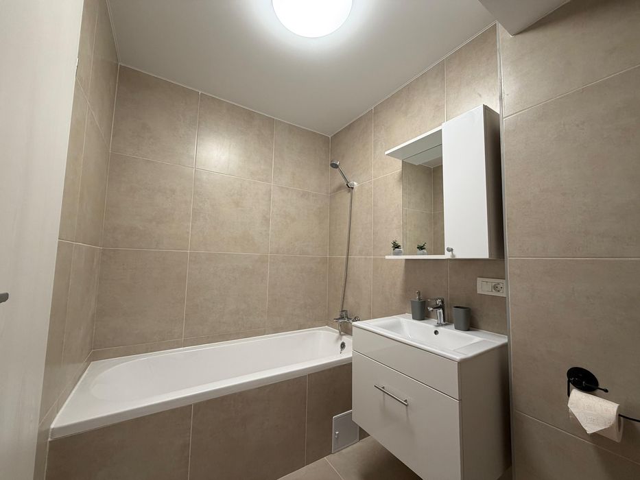 Apartament 2 camere - TIP STUDIO - BIRUINȚEI 85 | PARCARE INCLUSĂ |