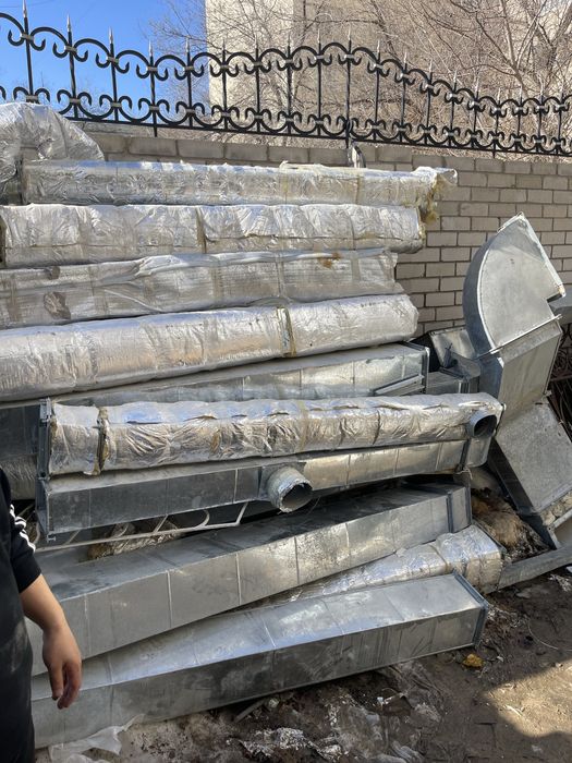 Продам недорого жестяные вентиляционные шахты срочно