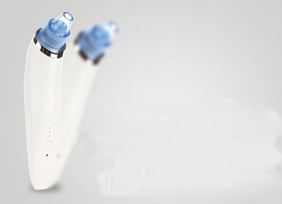 Уред за вакумно почистване на черни точки с четири приставки