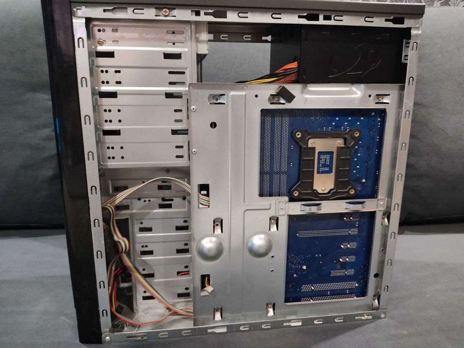 Системный блок продаю .