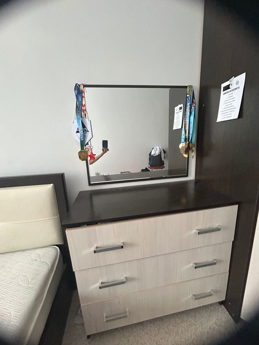 Продам кровать и комод