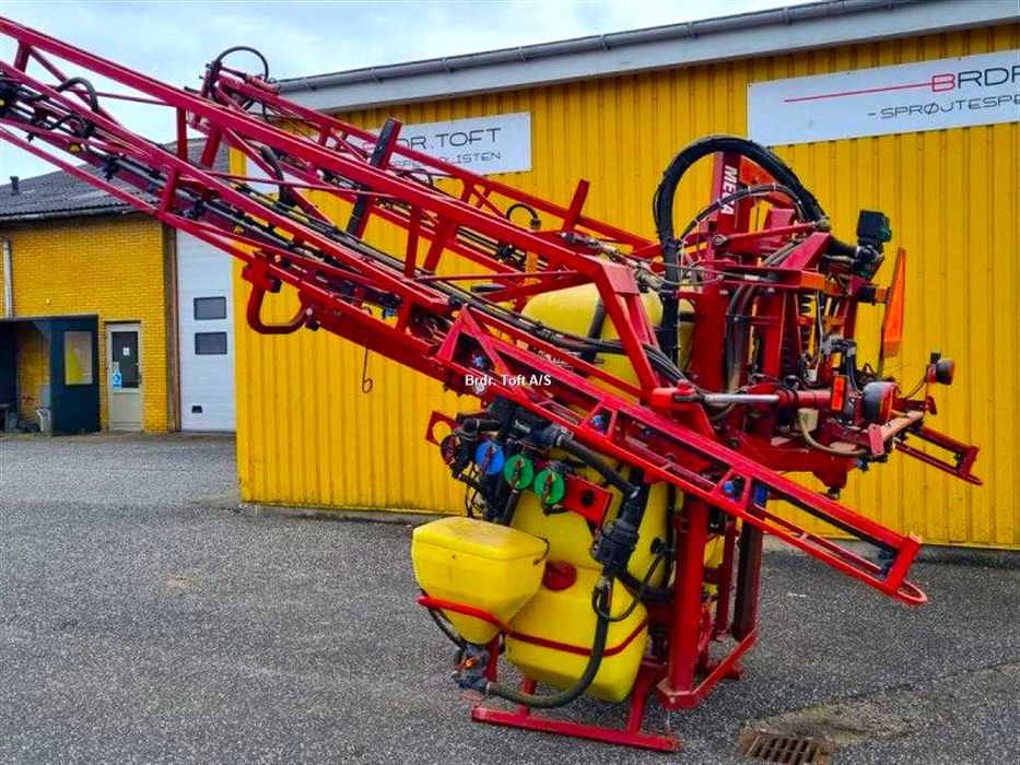Met Instalatie Erbicidat Hardi Master Plus 1200 L an 2017 Kuhn Rau