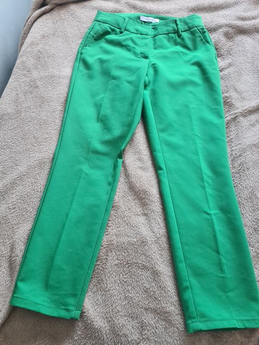 pantaloni eleganți Reserved