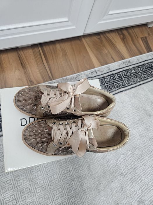 Кроссовки 39 размер кожа