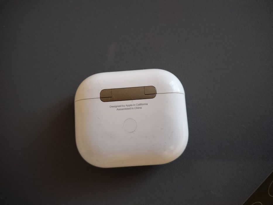 Оригинальный Кейс от Air Pods 3
