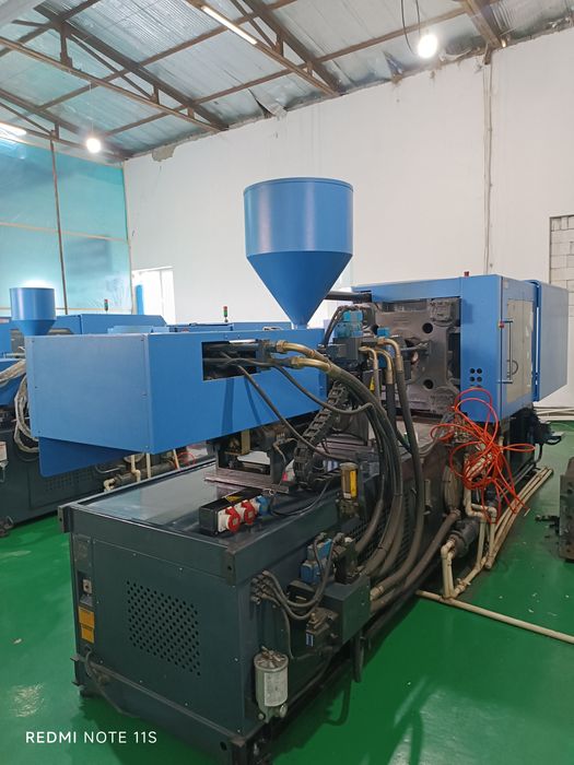 TP Stanok  plastik idishlarni tayyorlash uchun