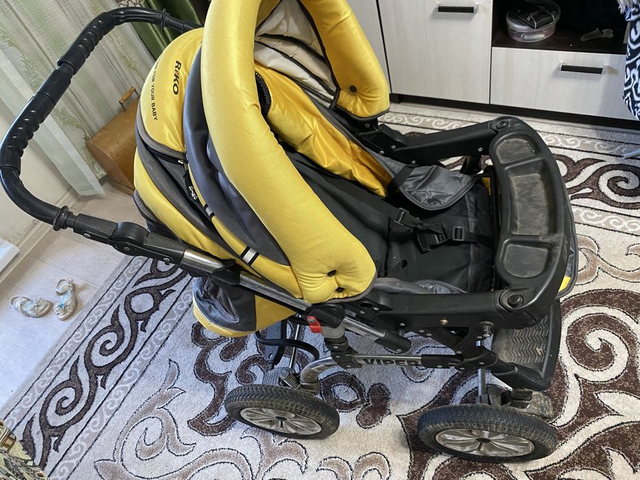 продам коляску для детей