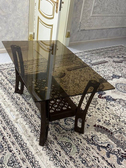 Zamonaviy shisha stol (mehmonxona yoki ofis uchun)