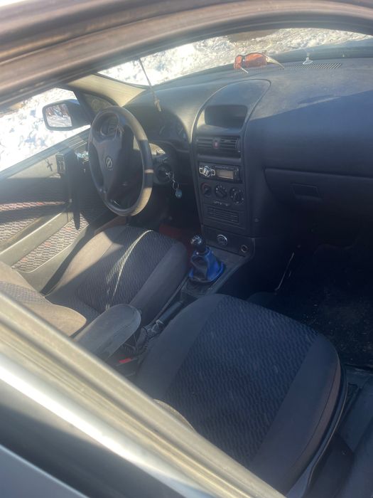 Opel astra 1.6  benzina