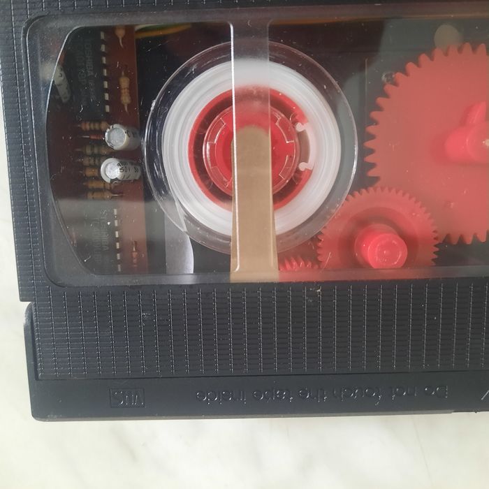 Caseta curatat capete video