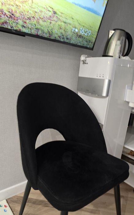 Продаётся  стул.