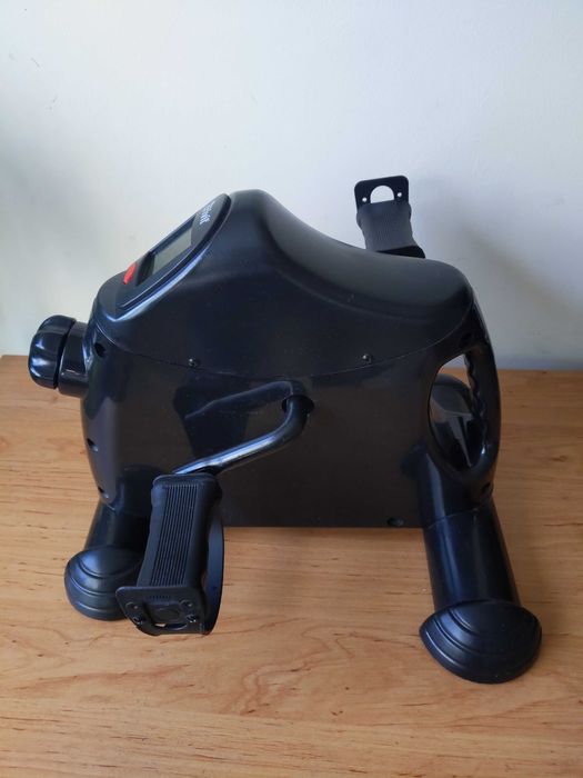 Мини велоергометър, тренажор с педали за упражнения за ръце/крака