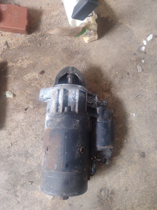 Tayota альфхард б/у  привазнои келген